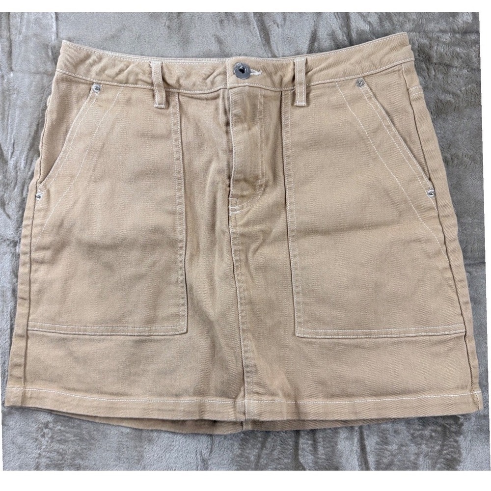 H&M Divided Tan Khaki Denim Mini Skirt High Waisted Utility Patch Pocket Size 6